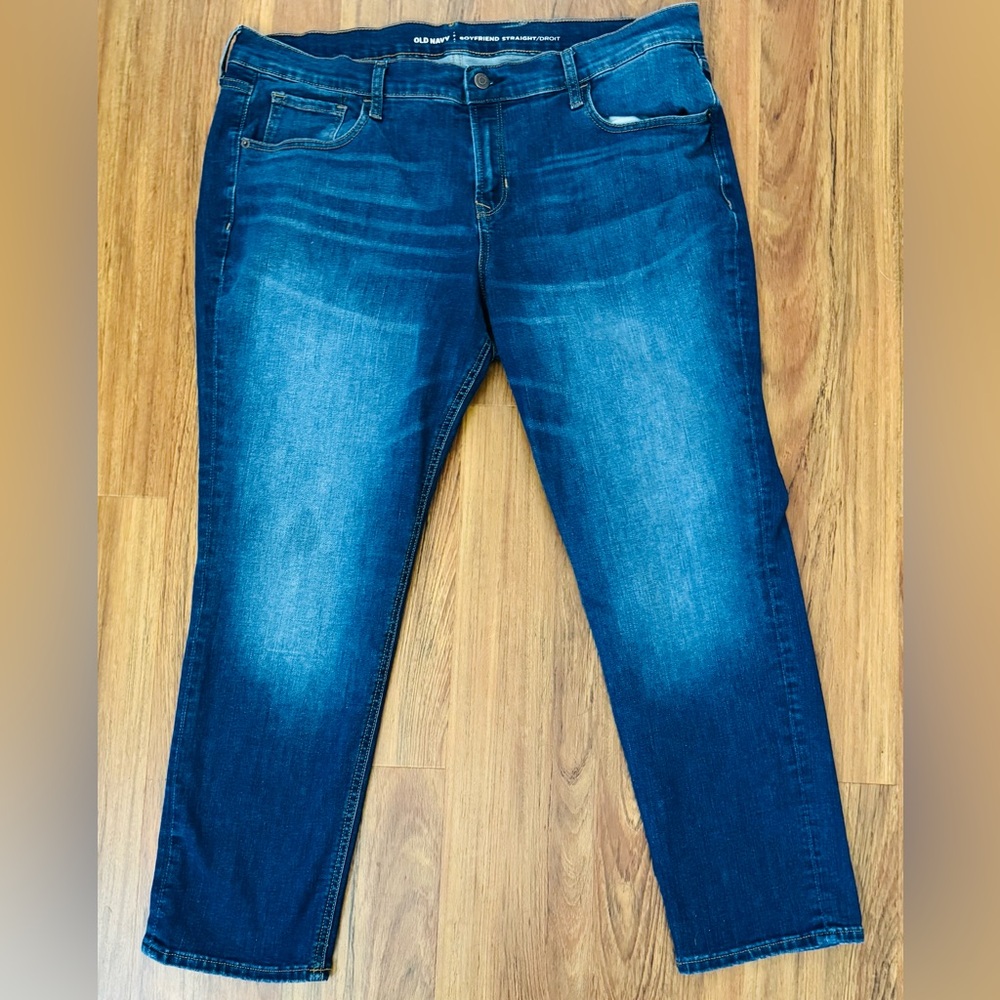 Old Navy Boyfriend Straight Woman’s 16 Denim Jeans Medium Wash